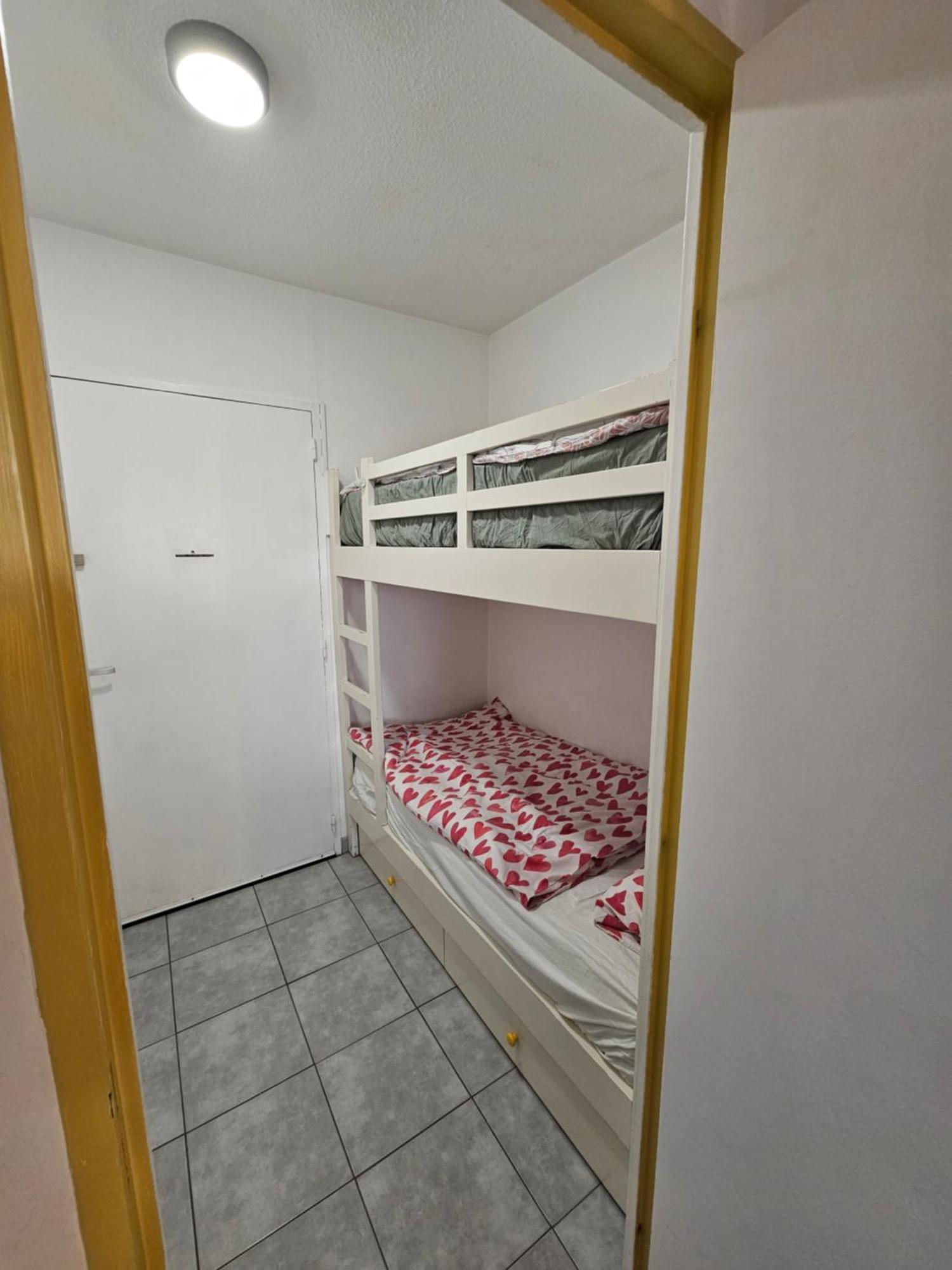 Studio Sanary-Sur-Mer Proche Gare ภายนอก รูปภาพ