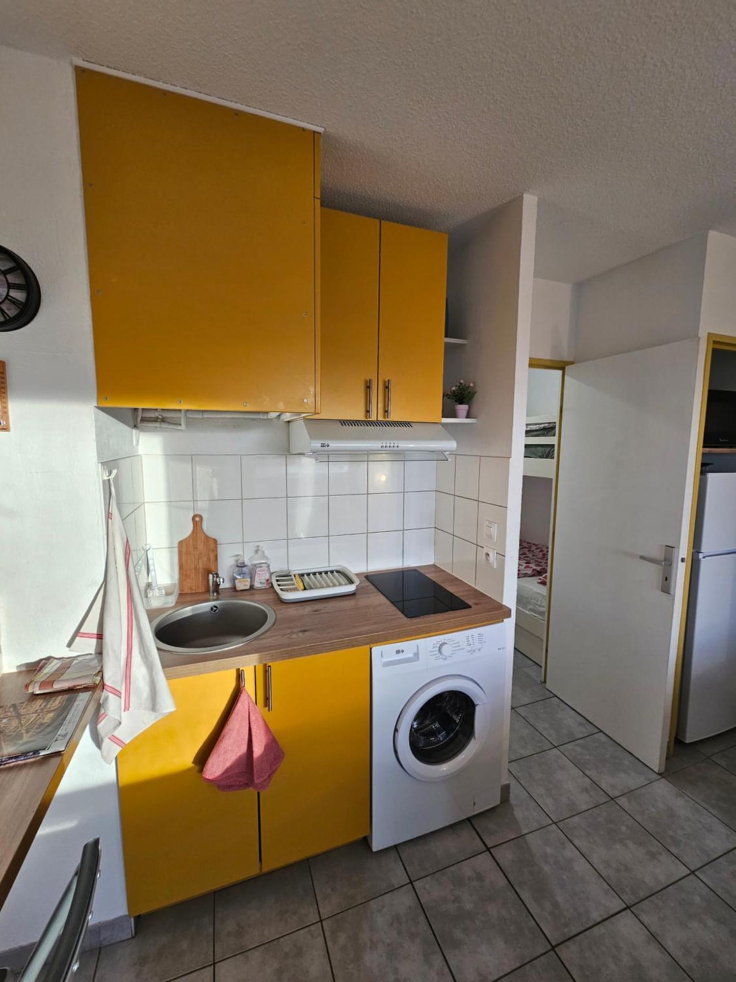 Studio Sanary-Sur-Mer Proche Gare ภายนอก รูปภาพ